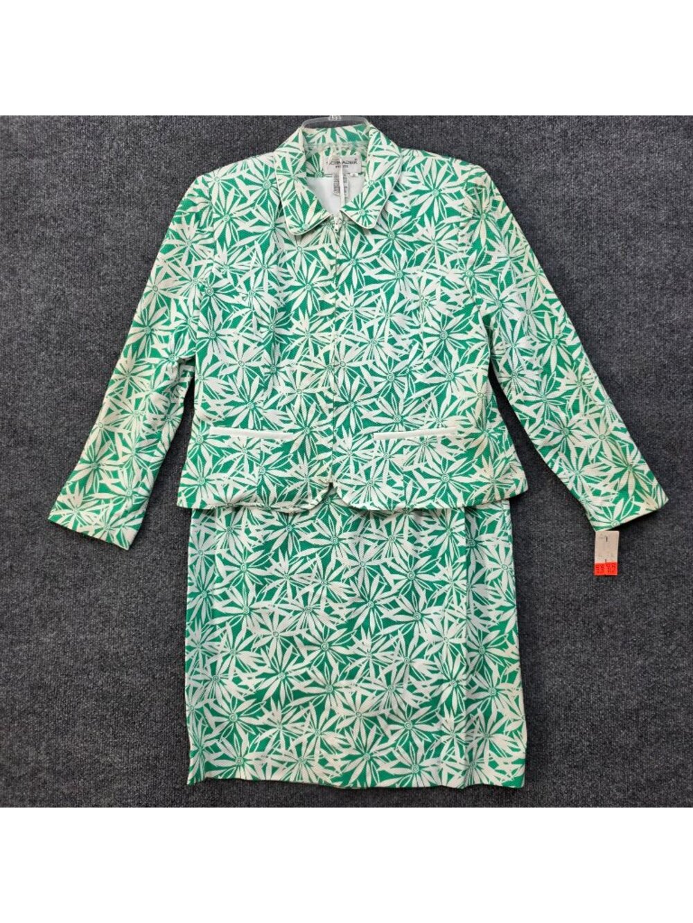 Vintage 90s Schrader Petite 12 Green Floral Cotton Skirt Suit Blazer Mod Daisy